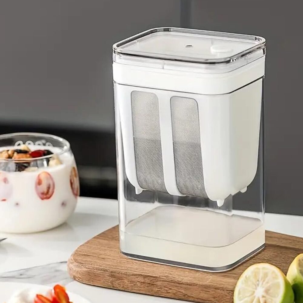 Yogurt Strainer with Storage Container – 1100ml Plastic & Steel