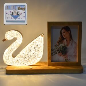 01_28425f32-2751-4764-87c4-e12036bac3c4.jpg Duck Crystal LED Lamp – Unique Photo Frame with Soft Night Light