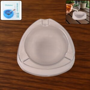 01_430a4432-c0c2-4a8b-8667-00af19ce62c6.jpg Transparent White Ashtray – Modern Triangular Cigarette Holder