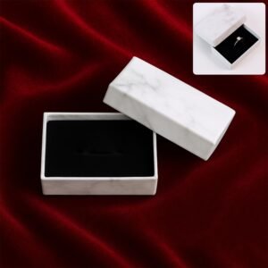 01_b5744d0a-1d94-44ef-8a68-03bd4ccbb1b6.jpg Marble Jewelry Gift Box 8x5 cm – Elegant Velvet Insert