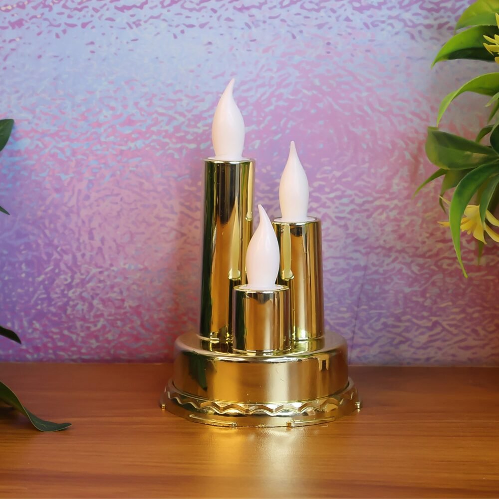01_e0c9f7c8-9fa6-46cd-af66-c82de0f8b0ec.jpg LED Flameless Candle Lamp – Triple Candle Design, Golden Glow