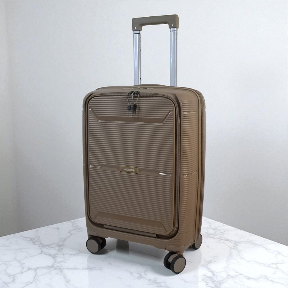 Hard-Shell Trolley Luggage Set – Durable 3-Piece Spinner Bags