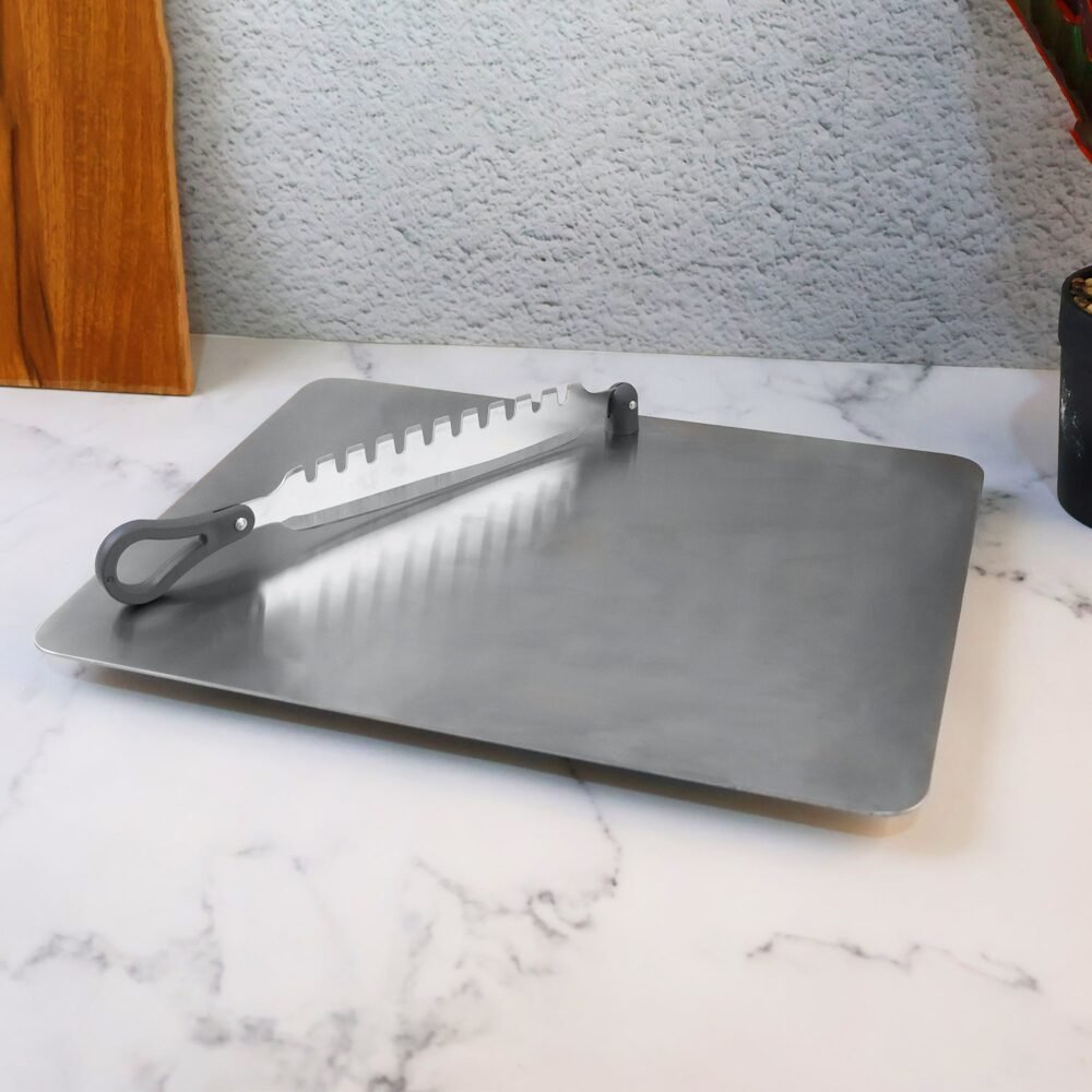 02_5cbec59d-8e25-4492-98b4-d2c3eab92317.jpg Vegetable Slicer Tool – Adjustable Stainless Steel Cutter for Uniform Slicing