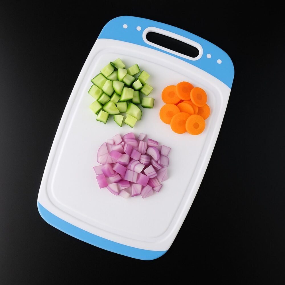 Plastic Chopping Board ñ Non-Slip, Antibacterial | Pro Clean