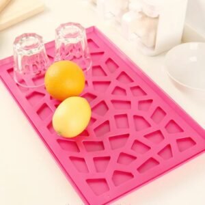 02_69c7eaad-4727-4992-8d10-f151d61d584c.jpg Plastic Kitchen Tray – Durable Modern Hollow Design 40x25 cm