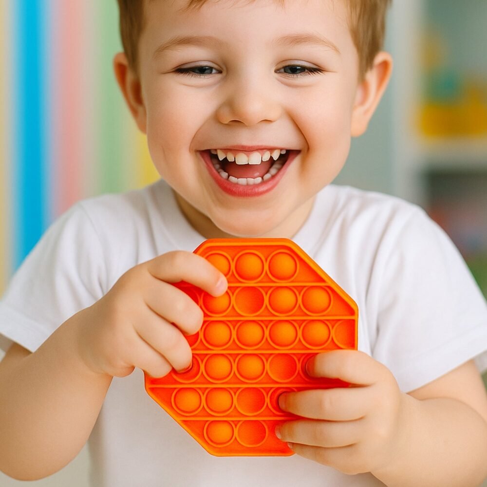 02_b533eedb-8bd3-4a5f-954f-7ccaf930ceae.jpg Hexagon Silicone Pop It Fidget Toy – Stress Relief & Focus