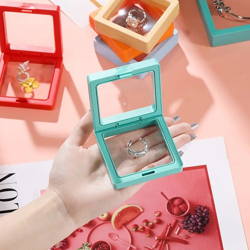 03_6ad32b69-7ac1-4b95-ad2b-cac2455b61c5.jpg Transparent Jewellery Display Box – Elegant Floating Frame Organizer