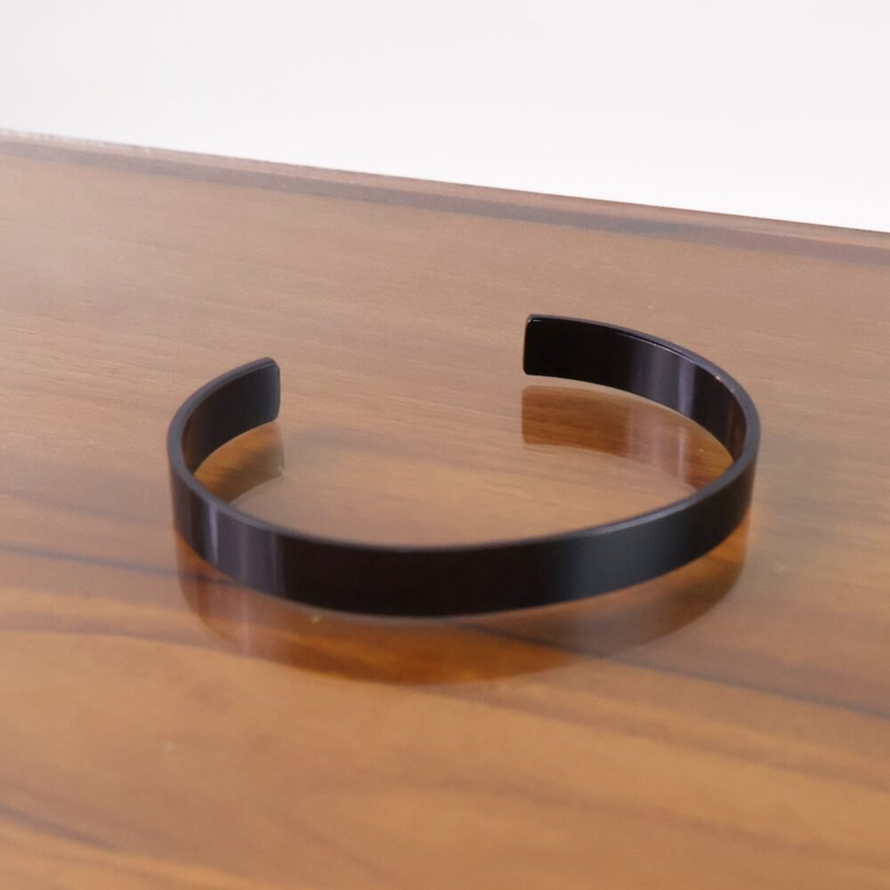Black-Plated Stainless Steel Men's Kada – Stylish Durable Bracelet