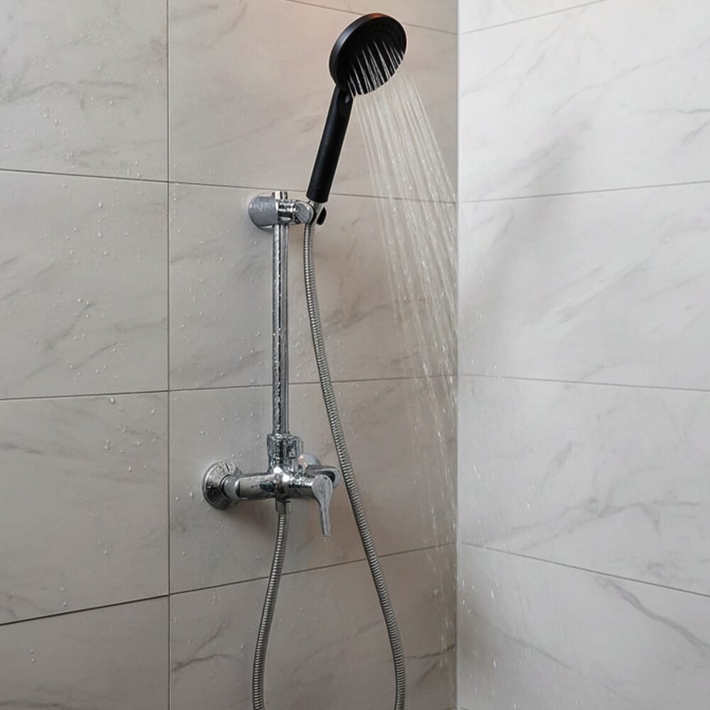 04_5542da7e-2dfa-48aa-9693-eb729ff48c77.jpg Handheld Shower Head – Flexible Stainless Steel Hose for Easy Use