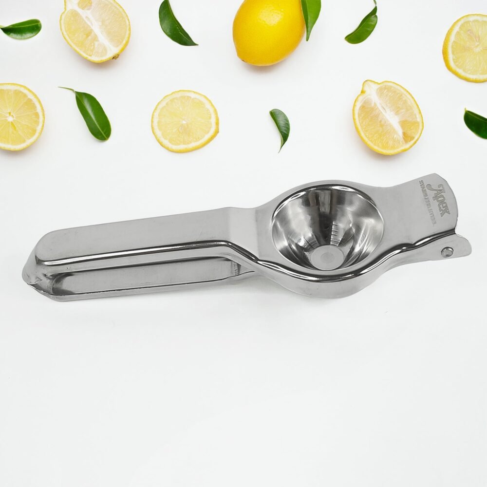 04_8b7c3252-0aeb-4679-af66-f5ac0bc7e629.jpg Stainless Steel Lemon Press – Heavy Duty Juicer with Ergonomic Handle