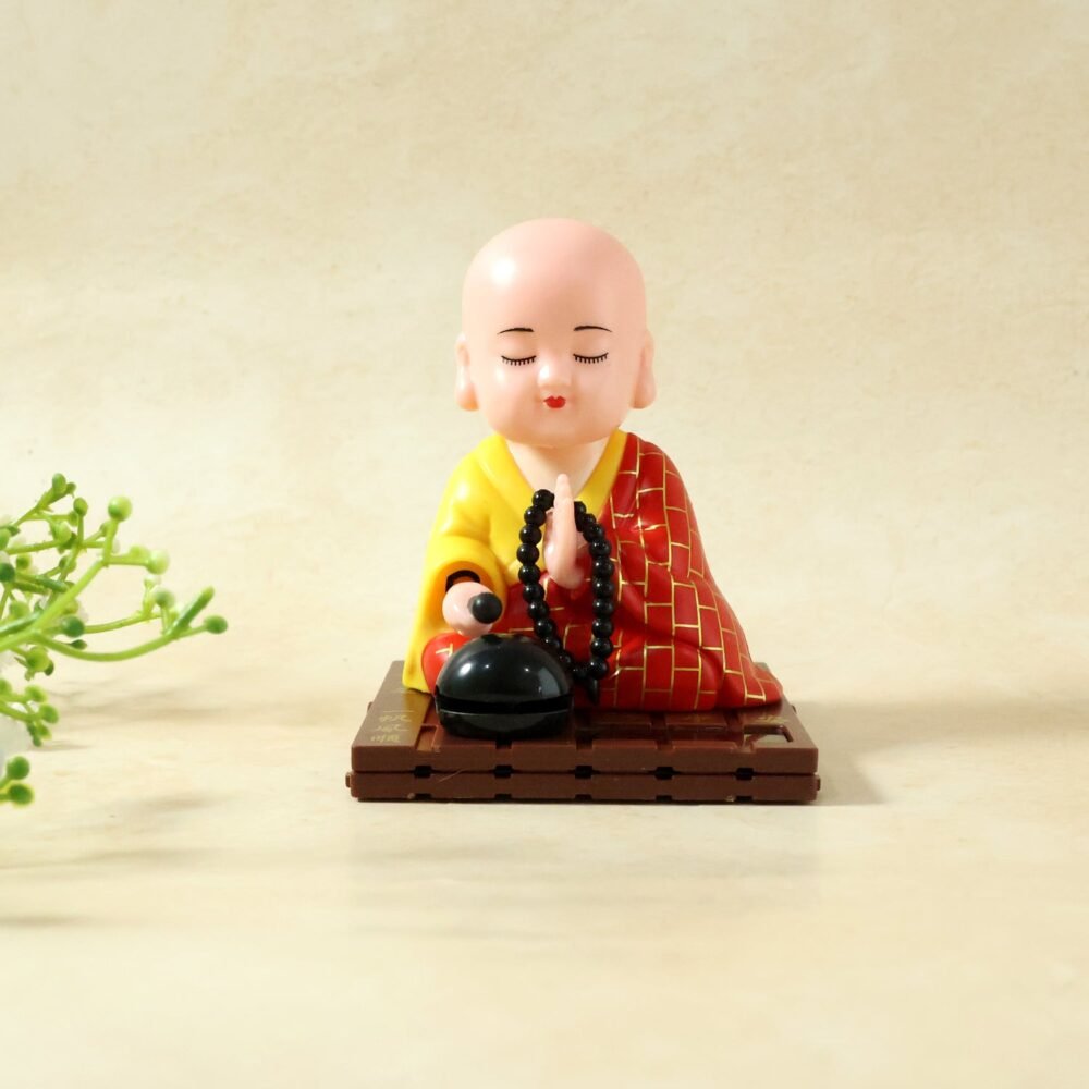 Solar Powered Buddha Statue – Moving Head and Hand Decor