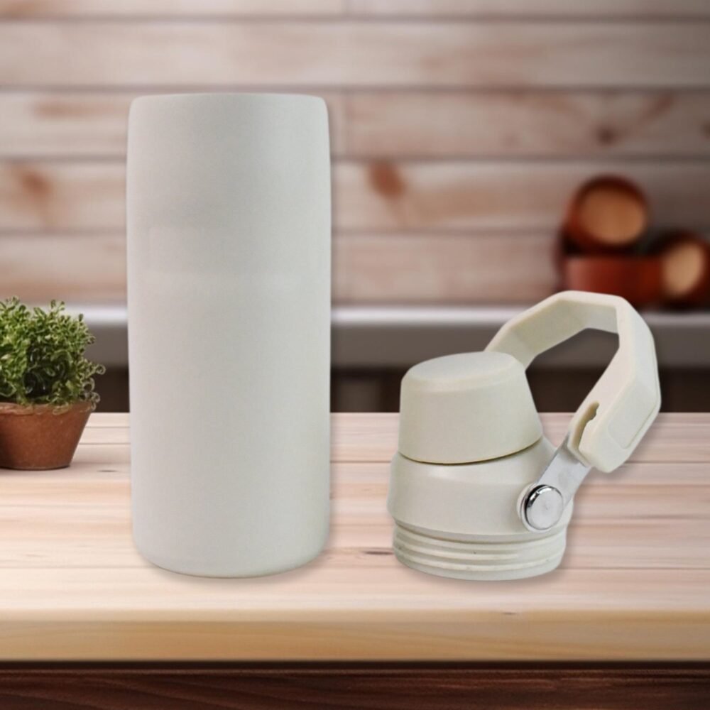 04_c84df0aa-f6d3-4f1e-9645-38cc7aee1cdc.jpg Insulated Stainless Steel Water Bottle – Leakproof & BPA-Free 500 ML