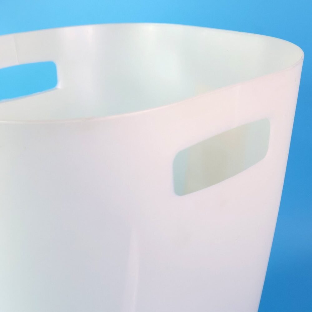 Multipurpose Dustbin – Compact & Stylish Wastebasket 26x23 cm