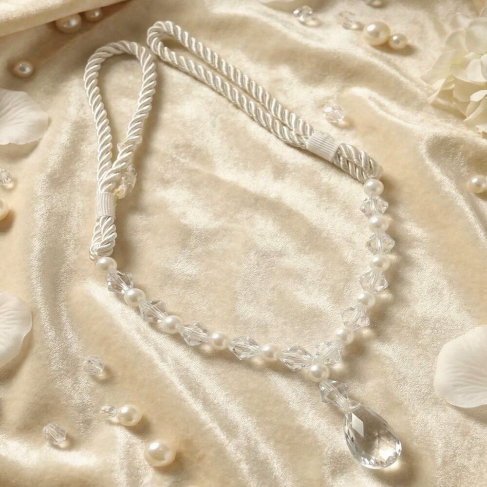 04_dd97fe6d-dc2e-4ad2-9f51-1fdce555840c.jpg Crystal Pearl Beaded Curtain Tieback – Elegant Twisted Rope Design