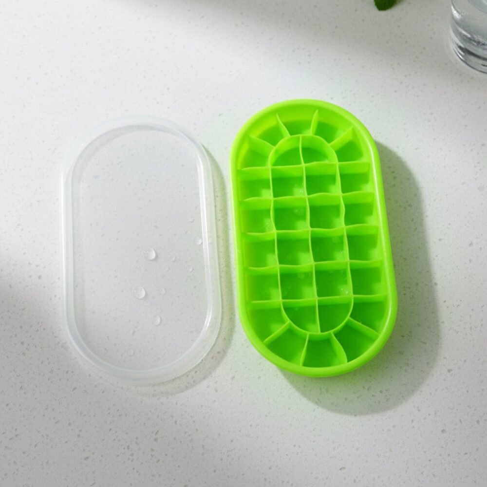 Oval Silicone Ice Cube Tray – Easy Release & Odor-Free Storage