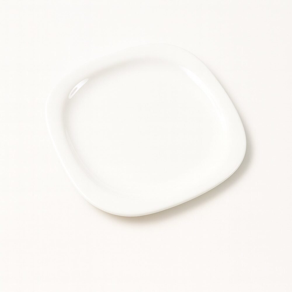 Square Plastic Dinner Plate – 20 cm Durable & Easy Clean