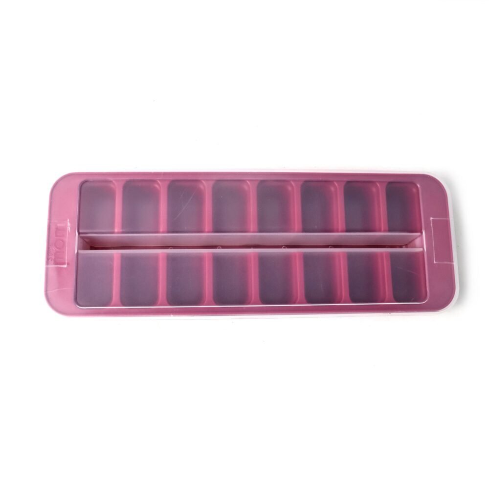 06_icetray.jpg Ice Cube Tray with 2-in-1 Compartment – Leakproof & Durable Design