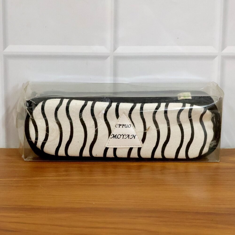 06pouch_3e726740-f0c5-49f9-bcdd-603d16e507ed.jpg Zipper Pencil Pouch – Durable & Stylish Stationery Organizer