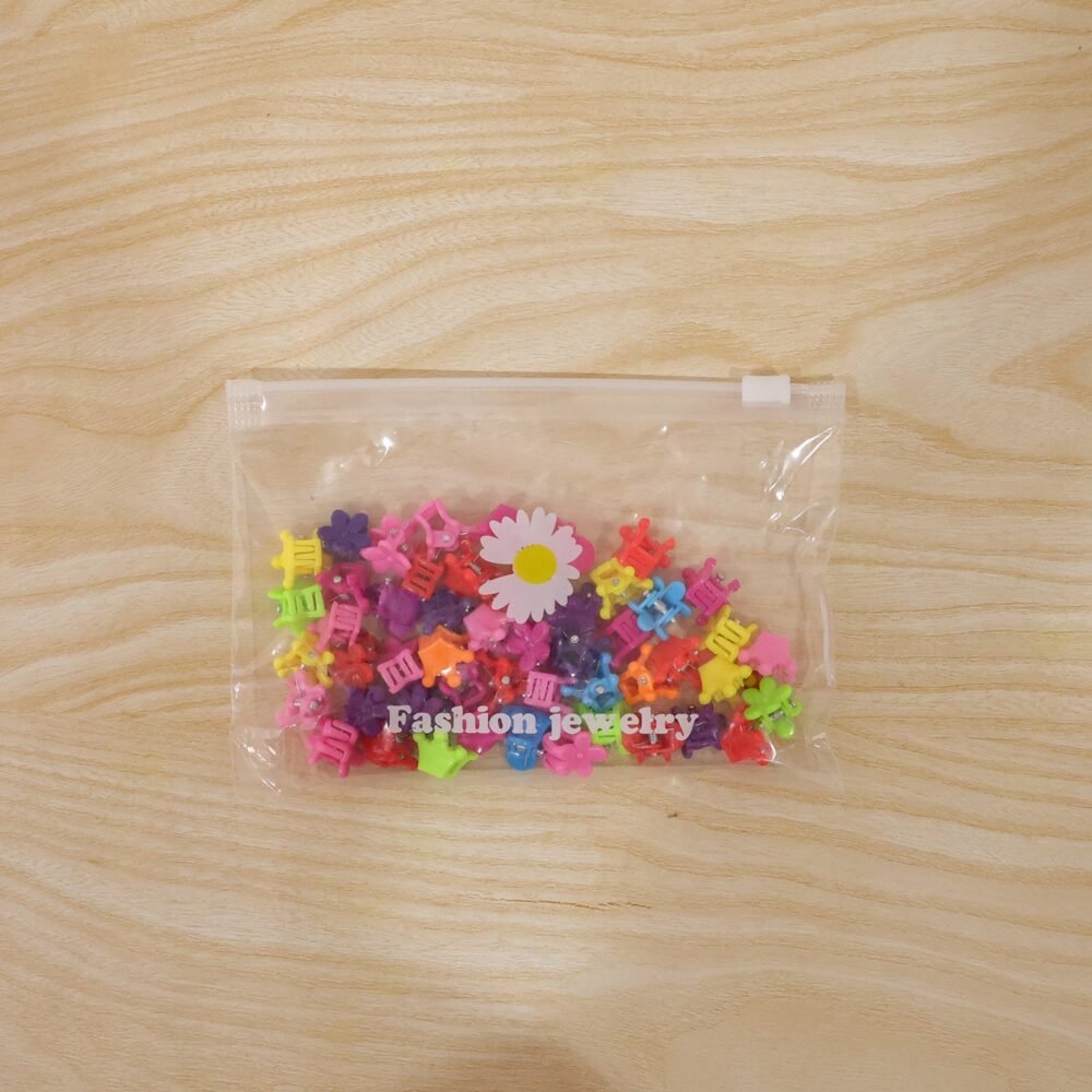 Mini Hair Claw Clips Set – Cute & Strong Grip Styling Accessories
