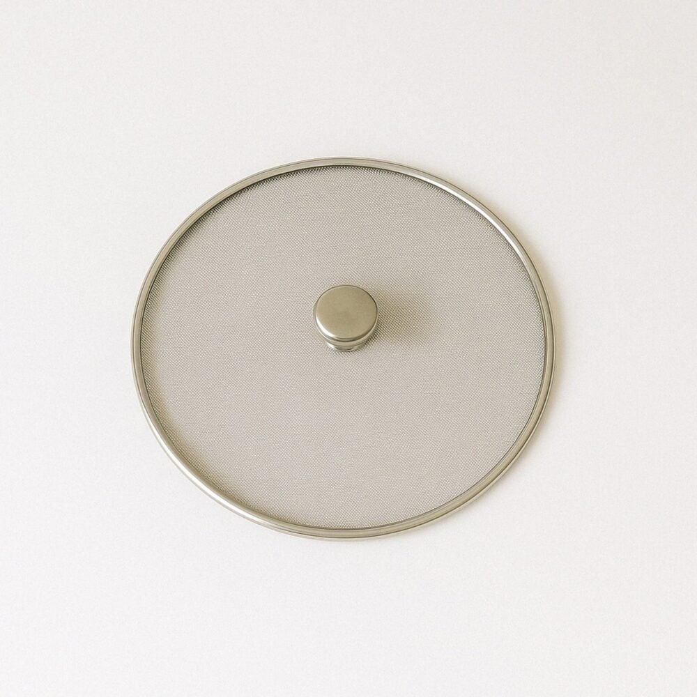 Stainless Steel Mesh Splatter Guard – Safe & Mess-Free Frying