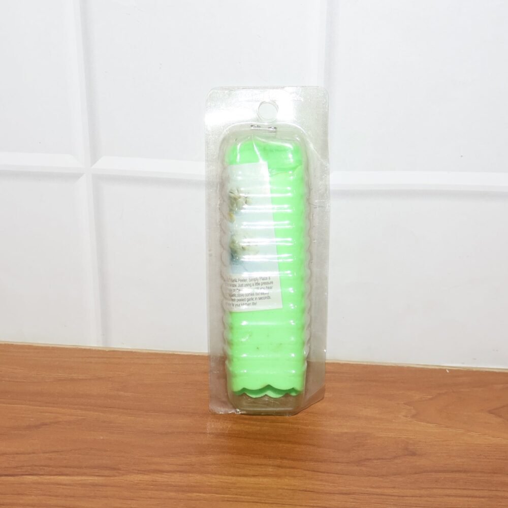 Silicone Garlic Peeler Tube – Quick & Hands-Free Garlic Skin Removal