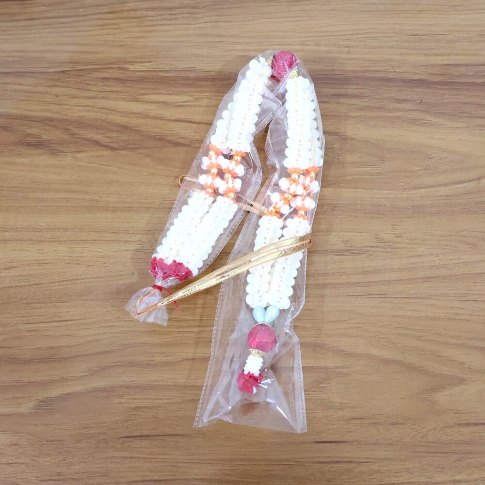 Pooja Gajra Garland – Traditional Floral Decorative Accessory