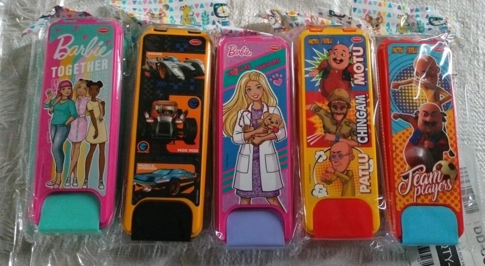 Cartoon Printed Hard Top Pencil Box – Durable Kids' Stationery Case
