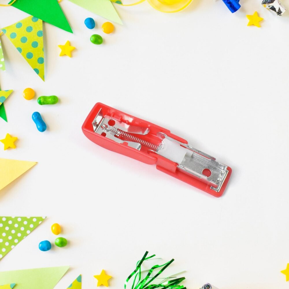 Mini Stapler Set ñ Portable & Multicolour (2 Pc) | FiloDesk