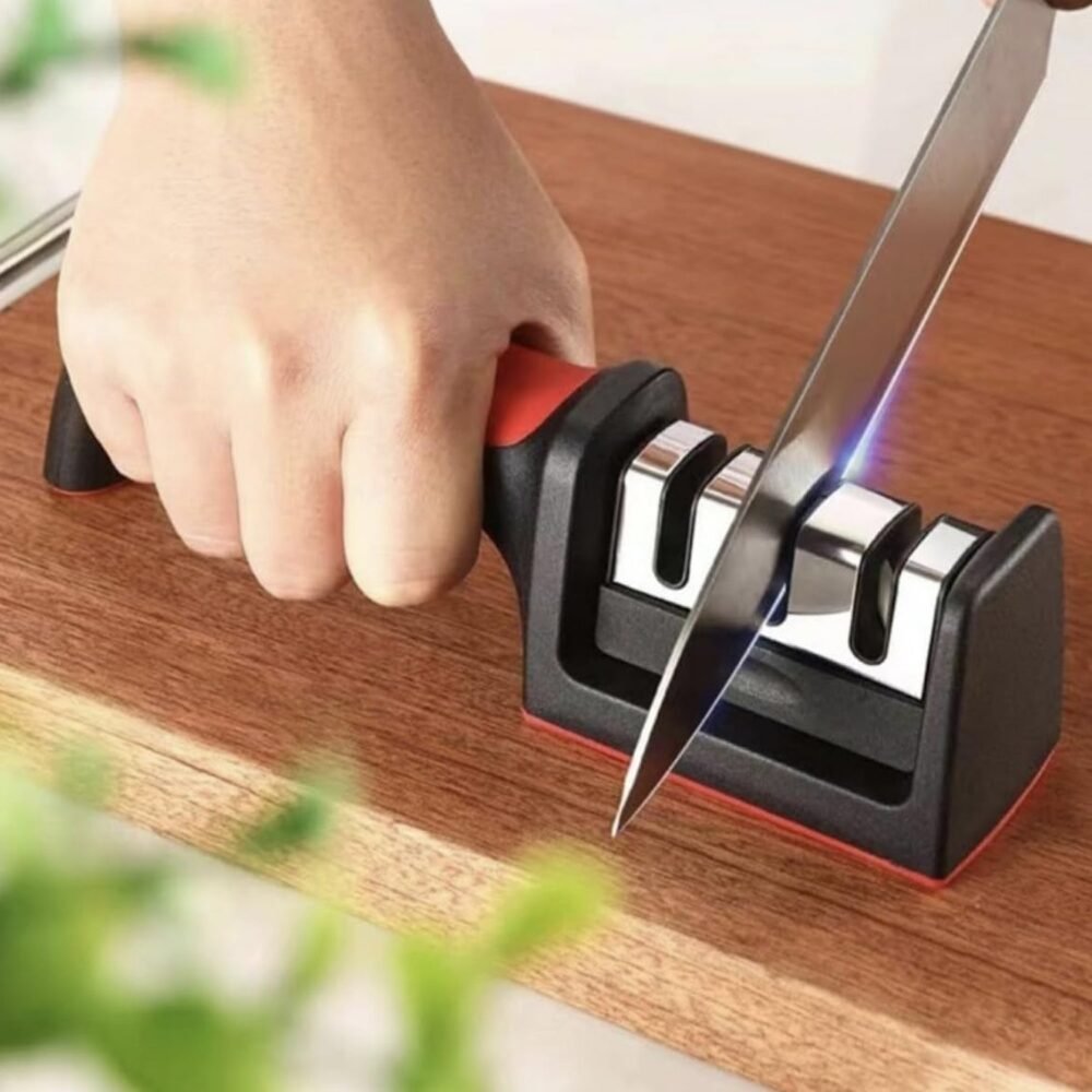 12221_08_live_0ecb8192-8299-4067-9d37-393f346bc703.jpg Manual Knife Sharpener – 4-Stage for Precise Blades and Scissors