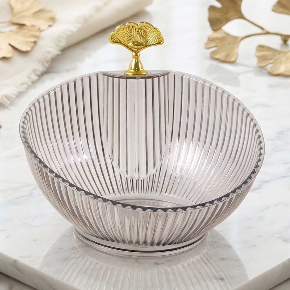 17123-04-product_9325e639-94e2-45b3-a8fa-7e6ec0679662.jpg Decorative Plastic Fruit Bowl – Elegant Gold Accent for Dining