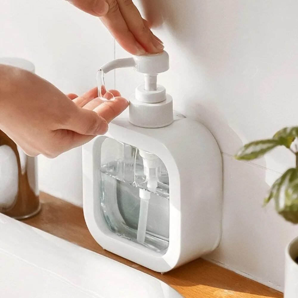 Soap Dispenser ñ Clear Refillable Pump Bottle | VelvetBubbles