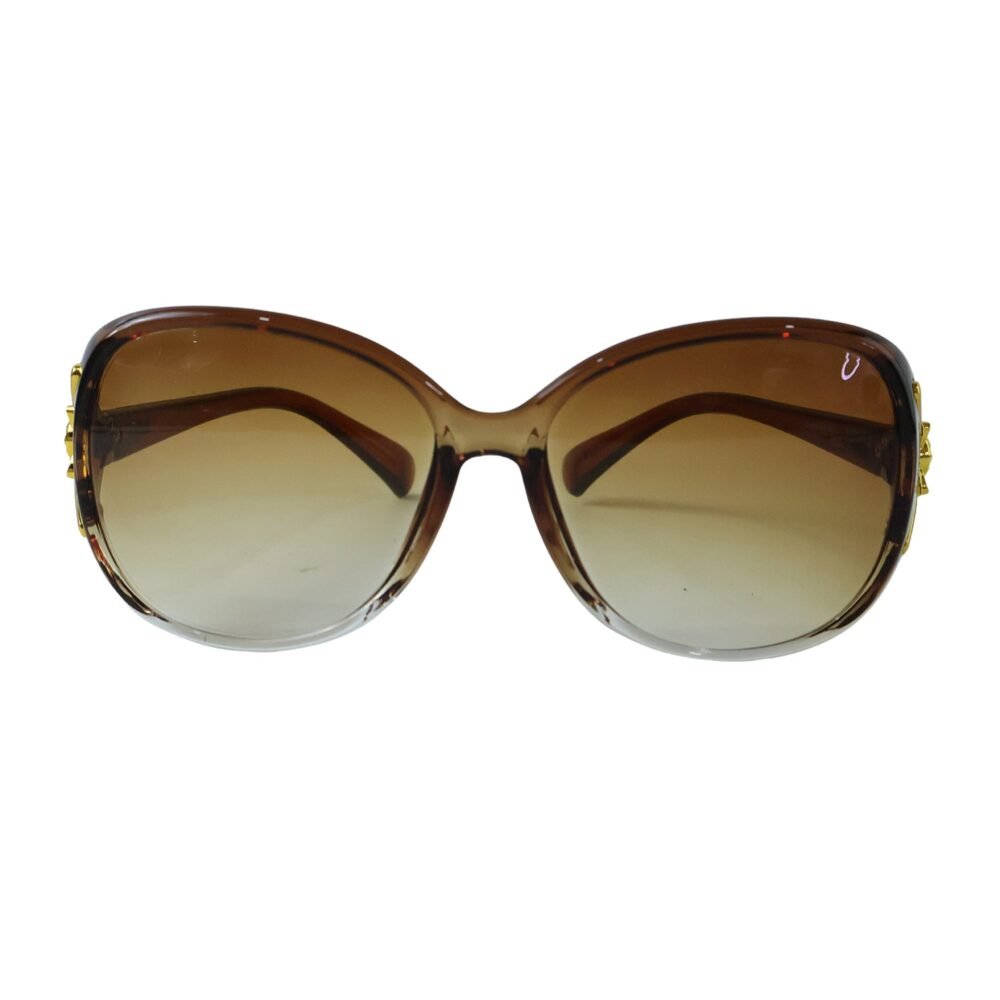 Oversized Sunglasses for Women – Trendy Gradient Lenses & Gold Accents