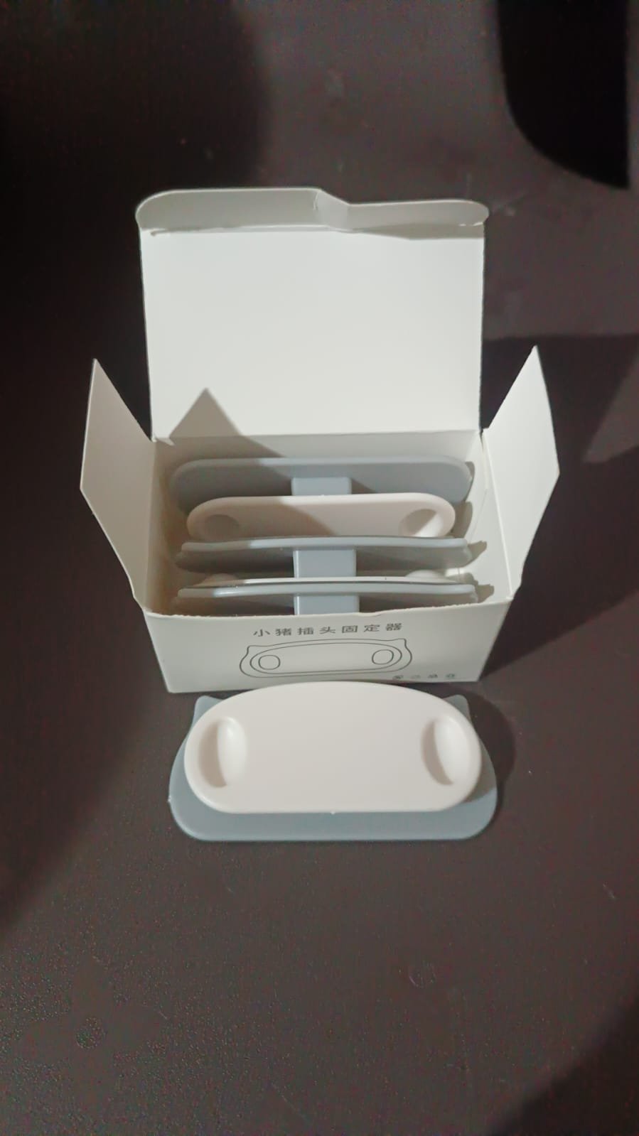 Pig Plug Wire Organizer – Durable Cable Holder Clips | WipeTech