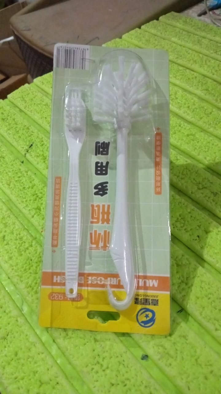 Multifunctional Cleaning Brush – For Bottles & Jars, Durable & Ergonomic