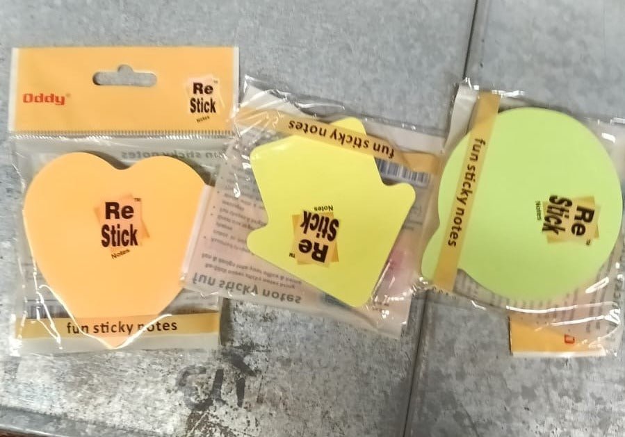 Star-Shaped Sticky Notes – Reusable & Vibrant Reminders