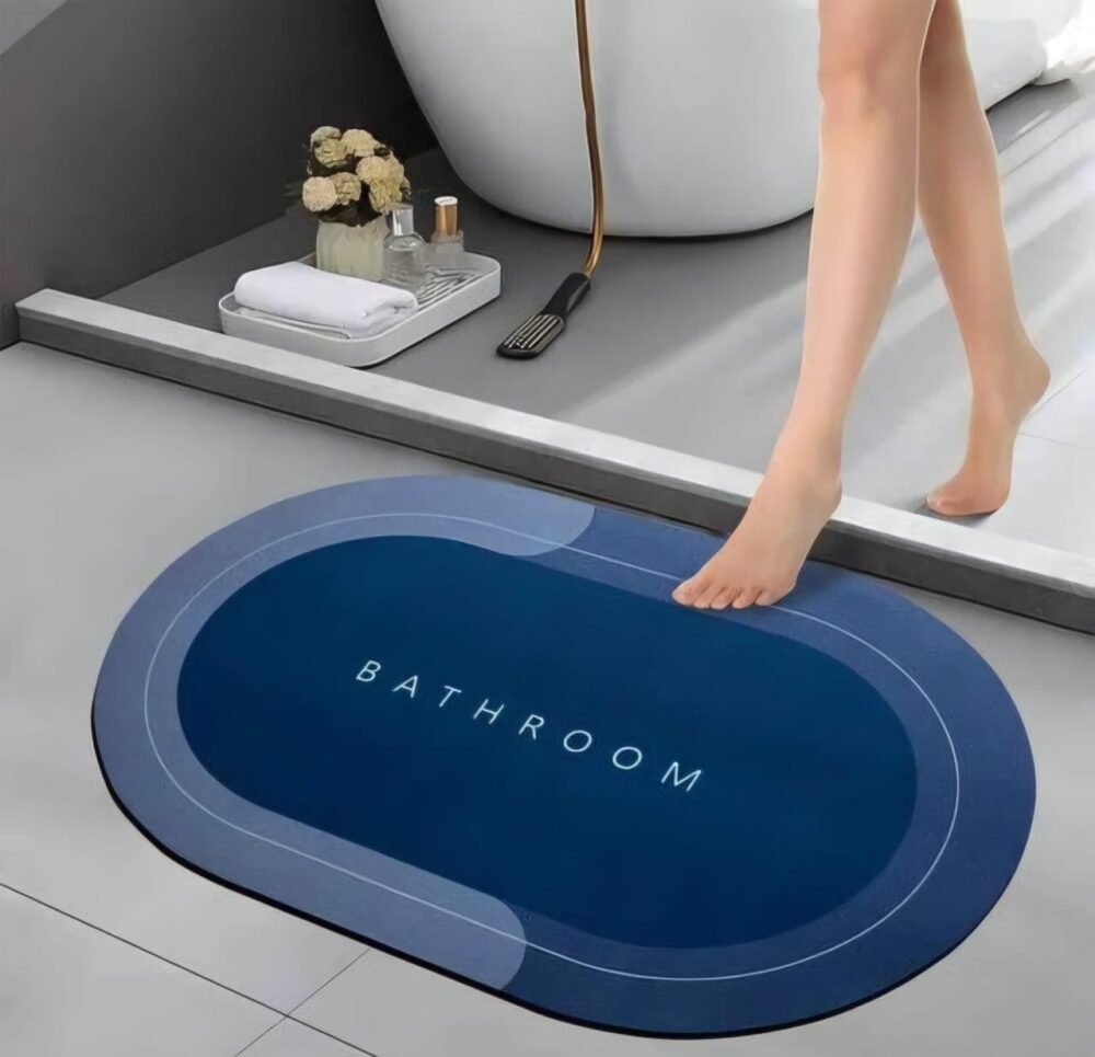 Non-Slip Oval Bath Mat – Super Absorbent Soft Velvet Surface