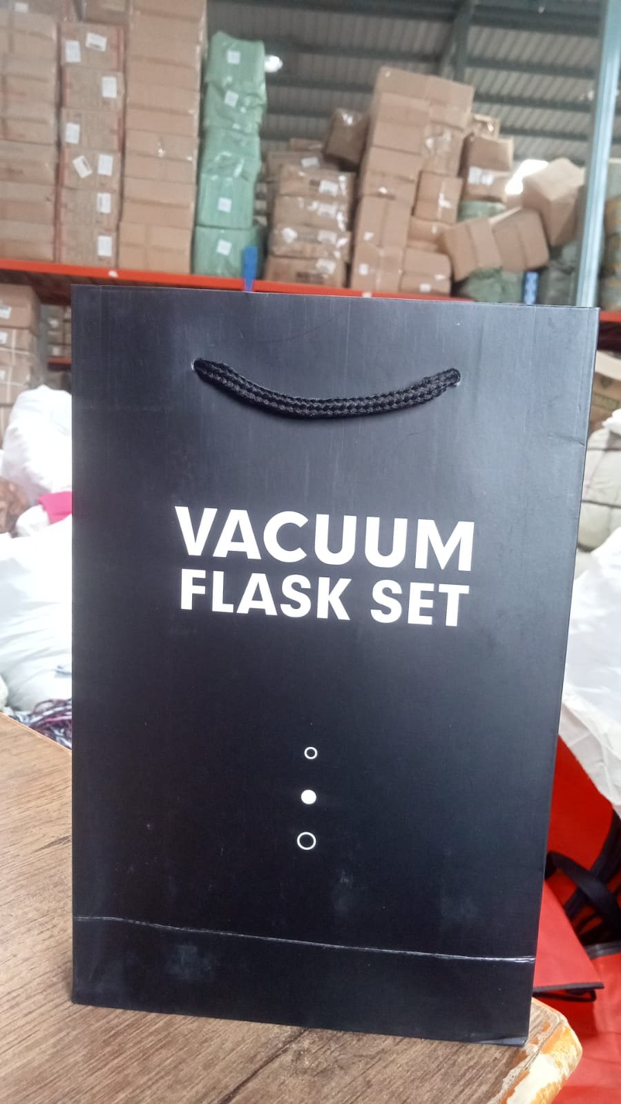 Stainless Steel Vacuum Flask Set – Keeps Drinks Hot & Cold 12h
