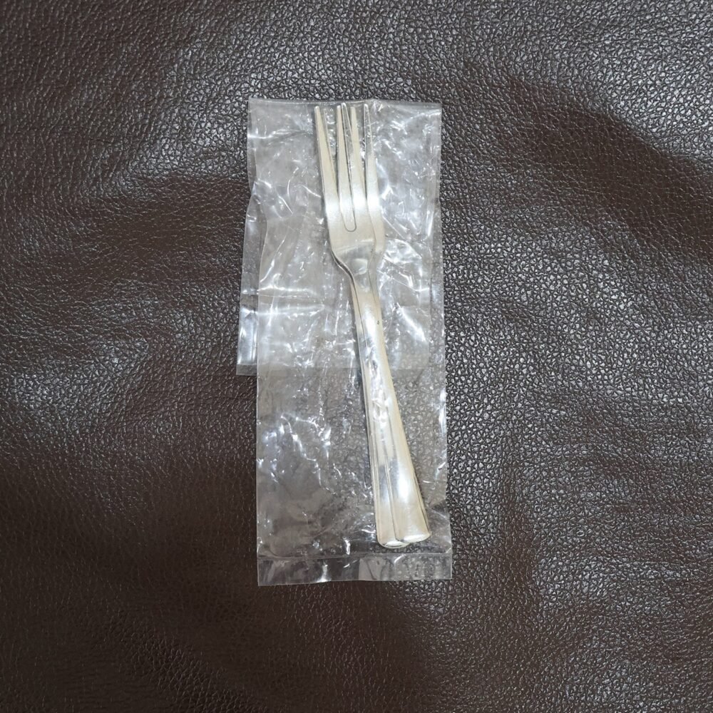 6_18bdf69e-c1c3-4c1f-86ef-a587f9dbbc29.jpg Mini Dessert Fruit Fork Set – Rust-Resistant Reusable Cutlery
