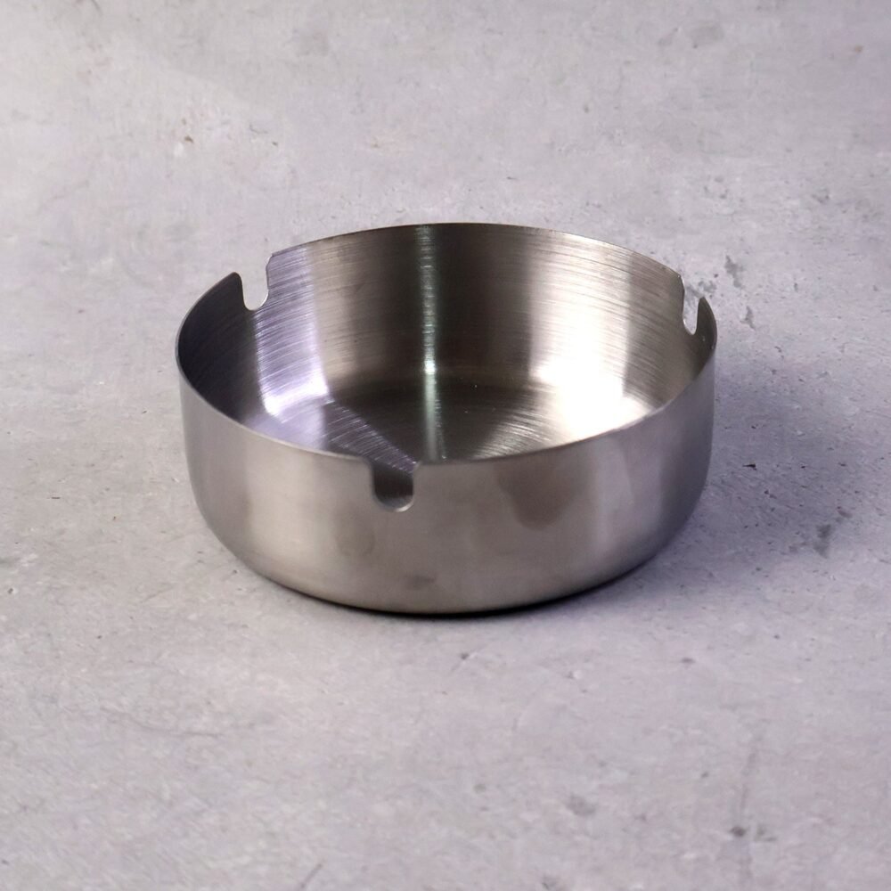 Round Tabletop Cigarette Ashtray – Multi Rest Slots & Stable Base