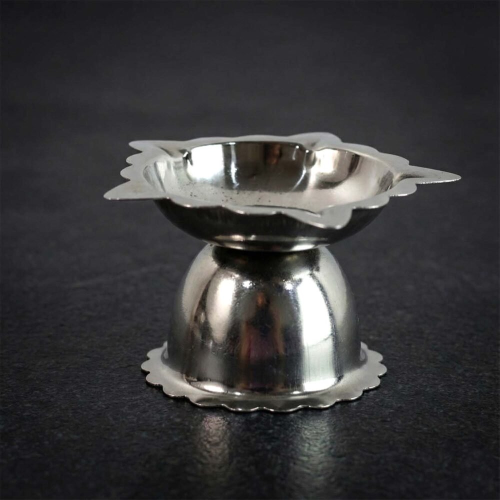 Sunflower Design Stainless Steel Diya Stand – Small Durable Pooja Lamp