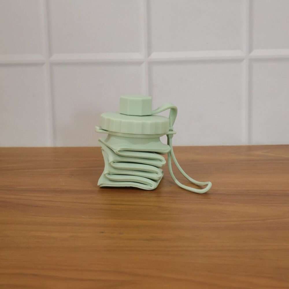 Foldable Water Bottle – Leakproof & Space-Saving Design