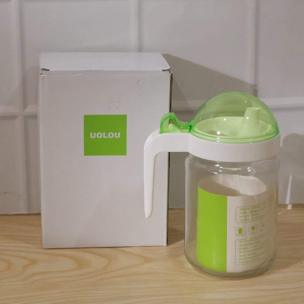 Glass Oil Bottle – 580ml Leak-Proof & Easy Pour Design