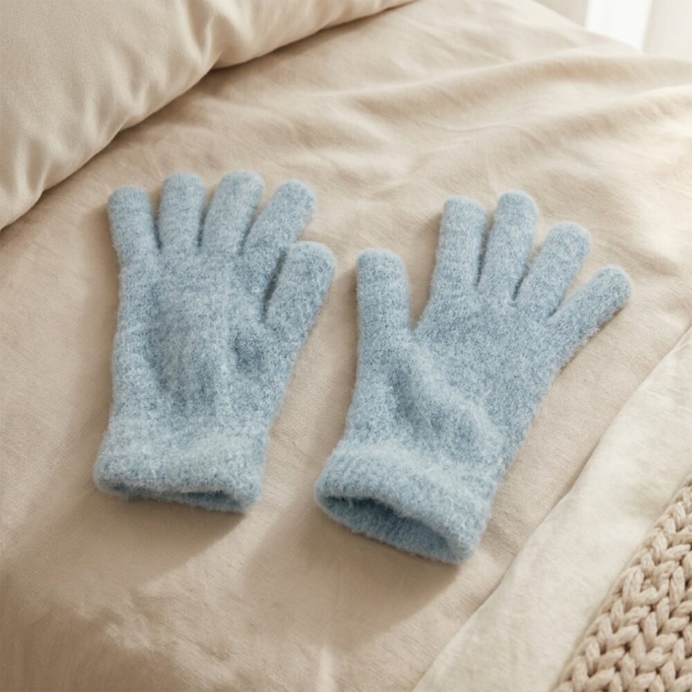 GreyHandGlove-06.jpg Fleece Winter Gloves – Cozy Full Finger Hand Warmers for Men & Women