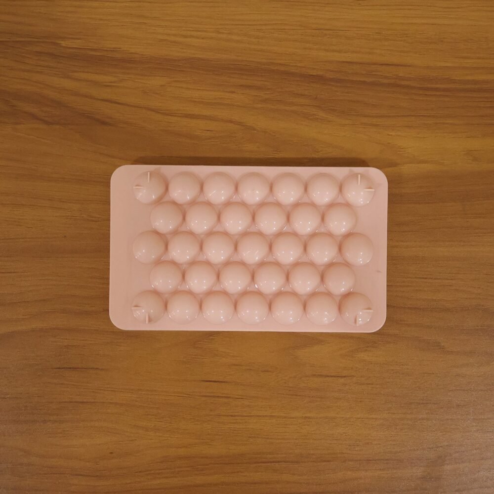 IceTray-live.jpg Plastic Ball Ice Cube Tray – Durable & Easy Release with Lid