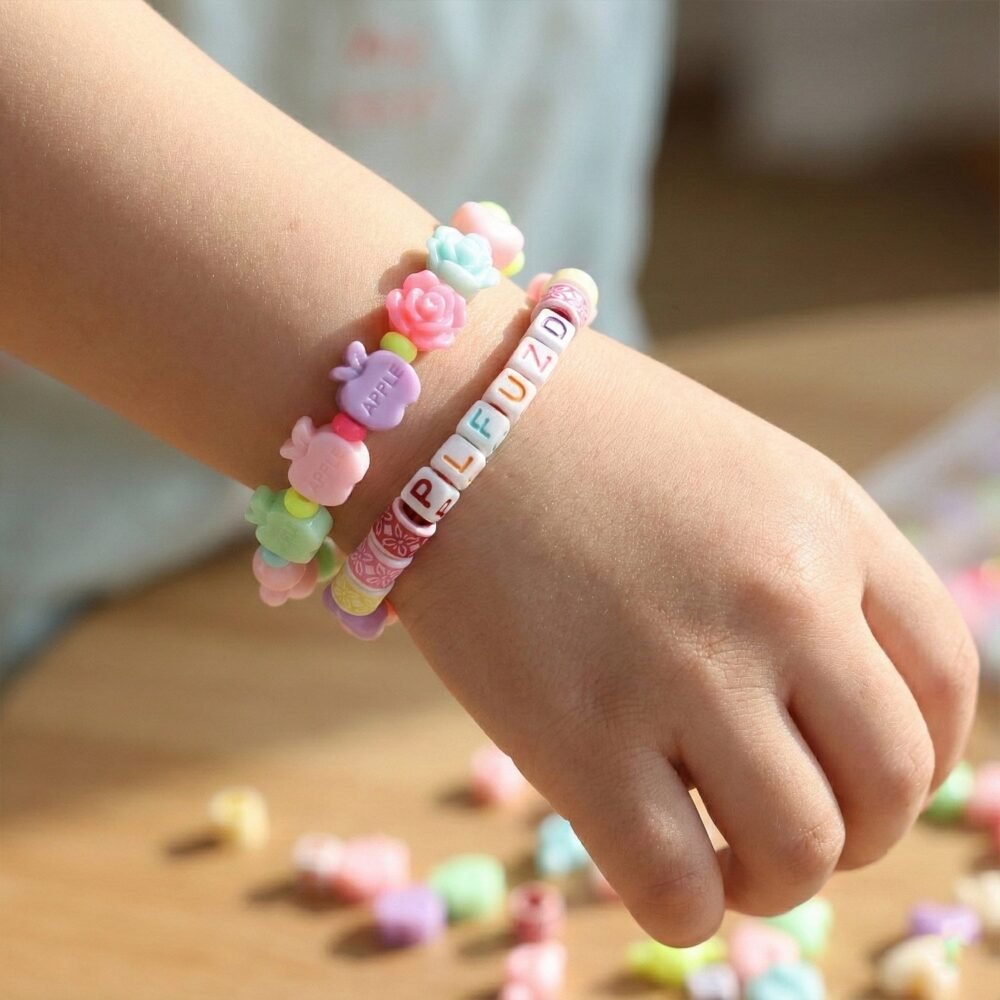 Kids-DIY-Jewellery-Making-Beads-Set-04.jpg DIY Beading Jewellery Making Kit – Creative Bracelet & Necklace Set for Kids