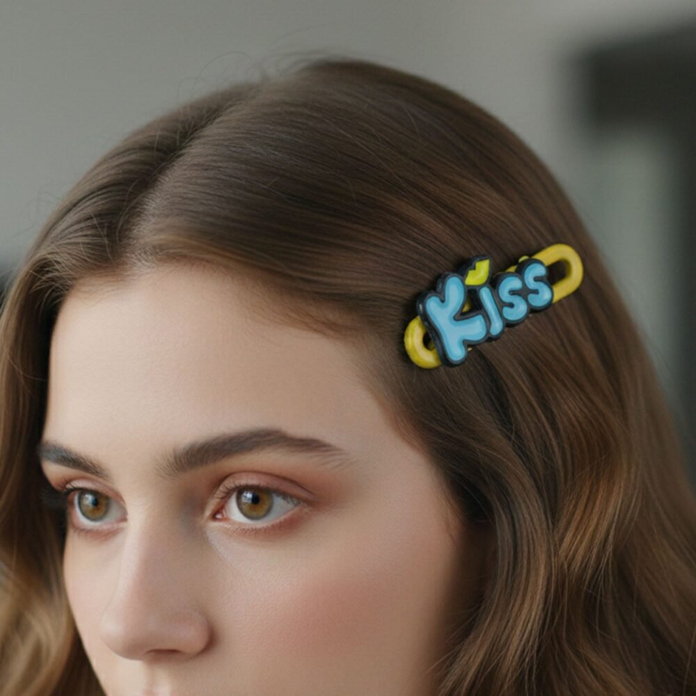 Kiss Text Hair Clip Set – Trendy 4-Piece Decorative Hair Accessories