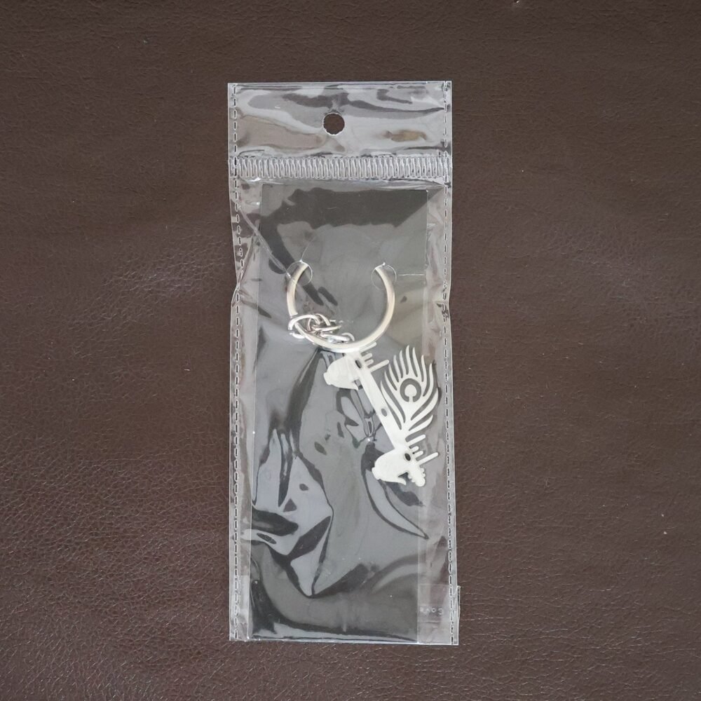 Krishna Flute Keychain – Devotional Metal Keyring for Spirituality