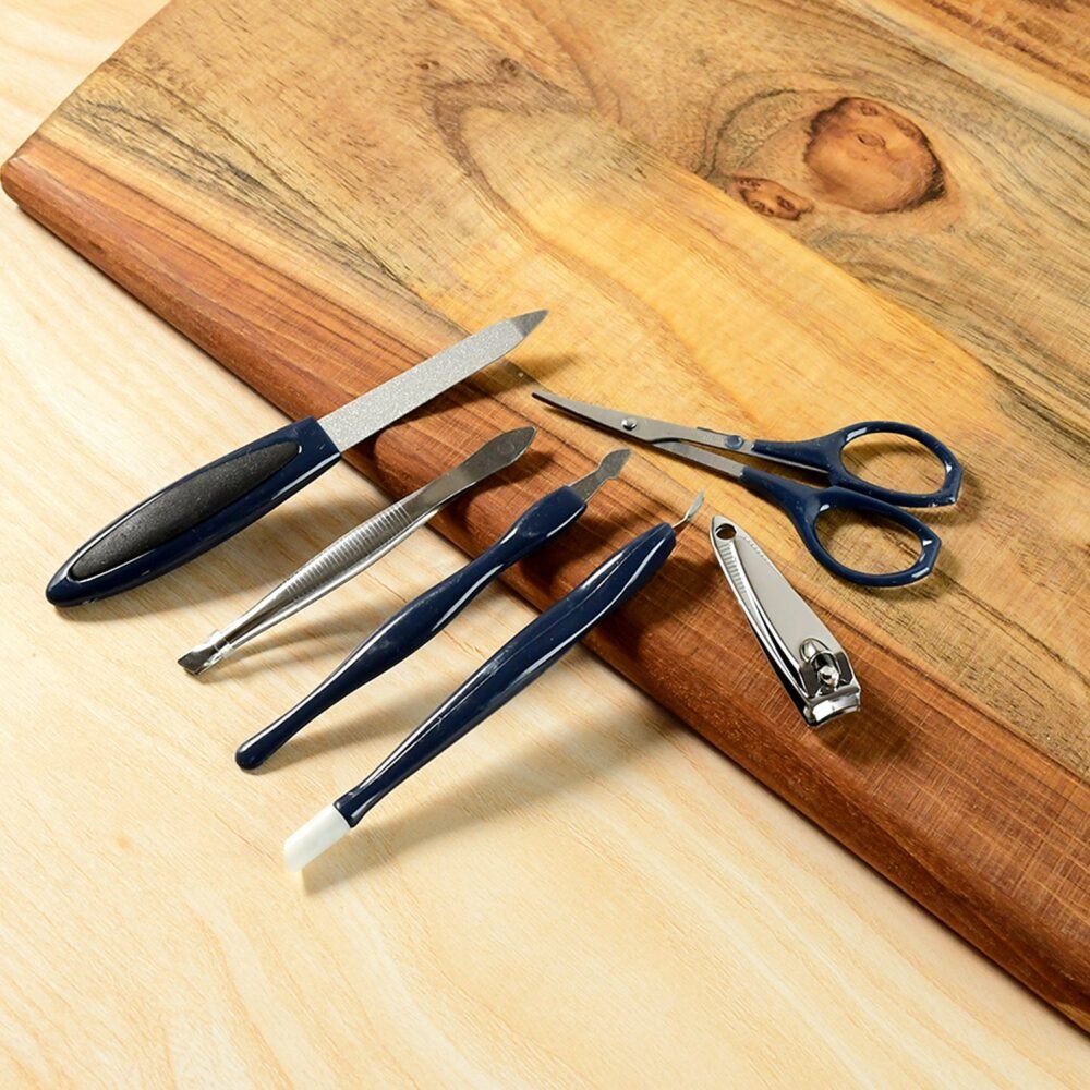 Manicure Pedicure Grooming Kit – 6 Powerful Nail Care Tools