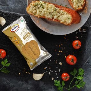 VVEJWDF8xEXMWytWac3FQvKTmQM4BiZgjAoXf6N6.jpg Garlic Bread Khakhra ñ Delicious Crispy Wheat Chips 58g | Maniarr's