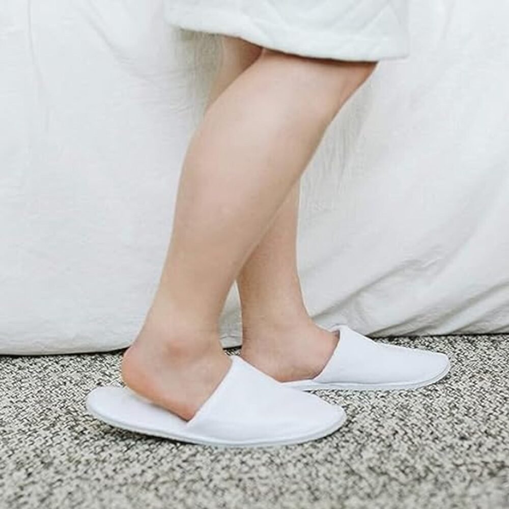 WhiteDisposableSlippers-02.jpg Disposable Hotel Slippers – Hygienic Single-Use Guest Footwear